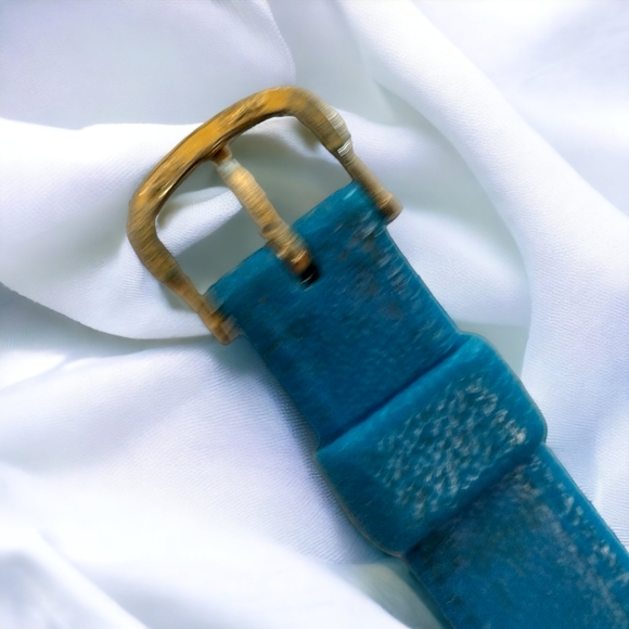 Vintage Disney Donald Duck Watch - Birthday Commemorative Edition Watch - Picture 10 of 10